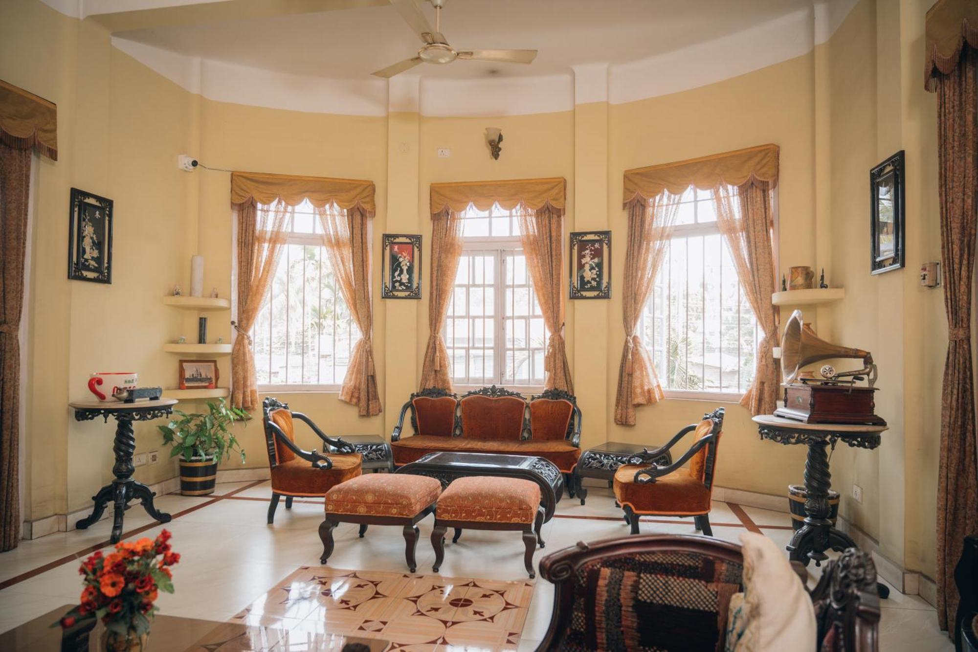 Baruah Bhavan Homestay Guwahati Buitenkant foto