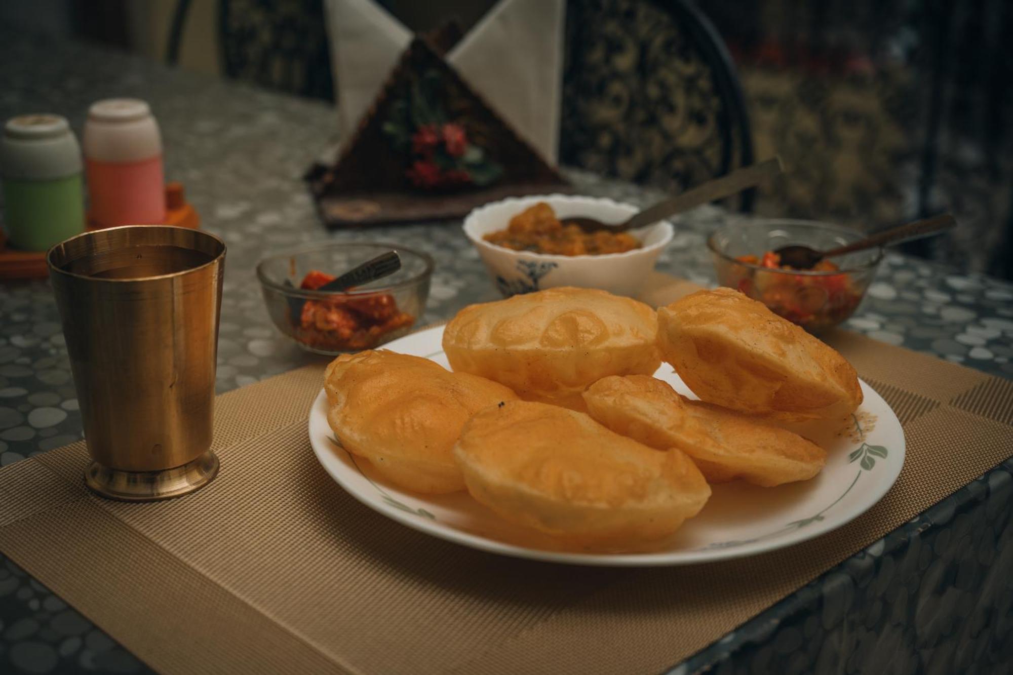 Baruah Bhavan Homestay Guwahati Buitenkant foto