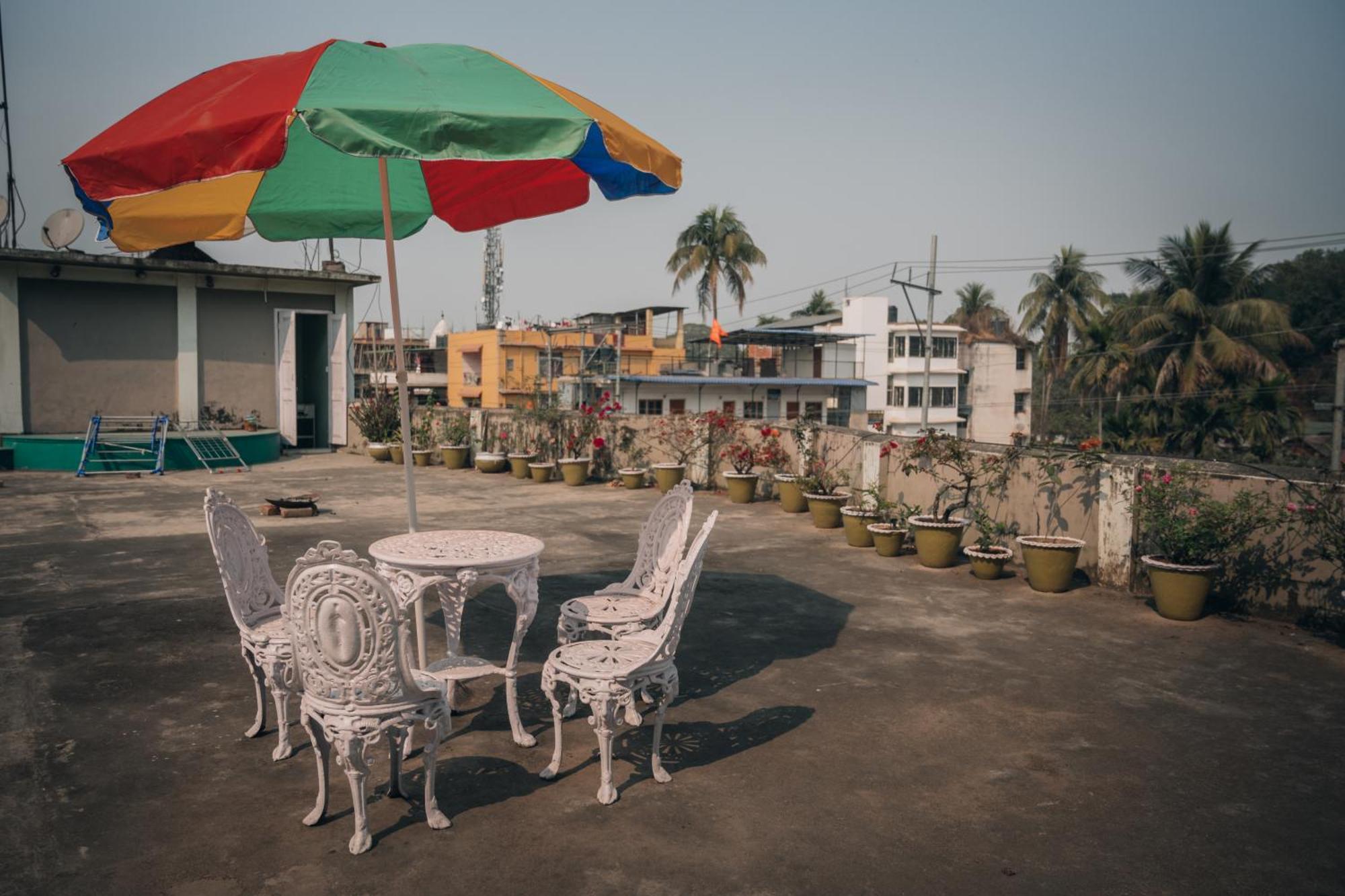 Baruah Bhavan Homestay Guwahati Buitenkant foto