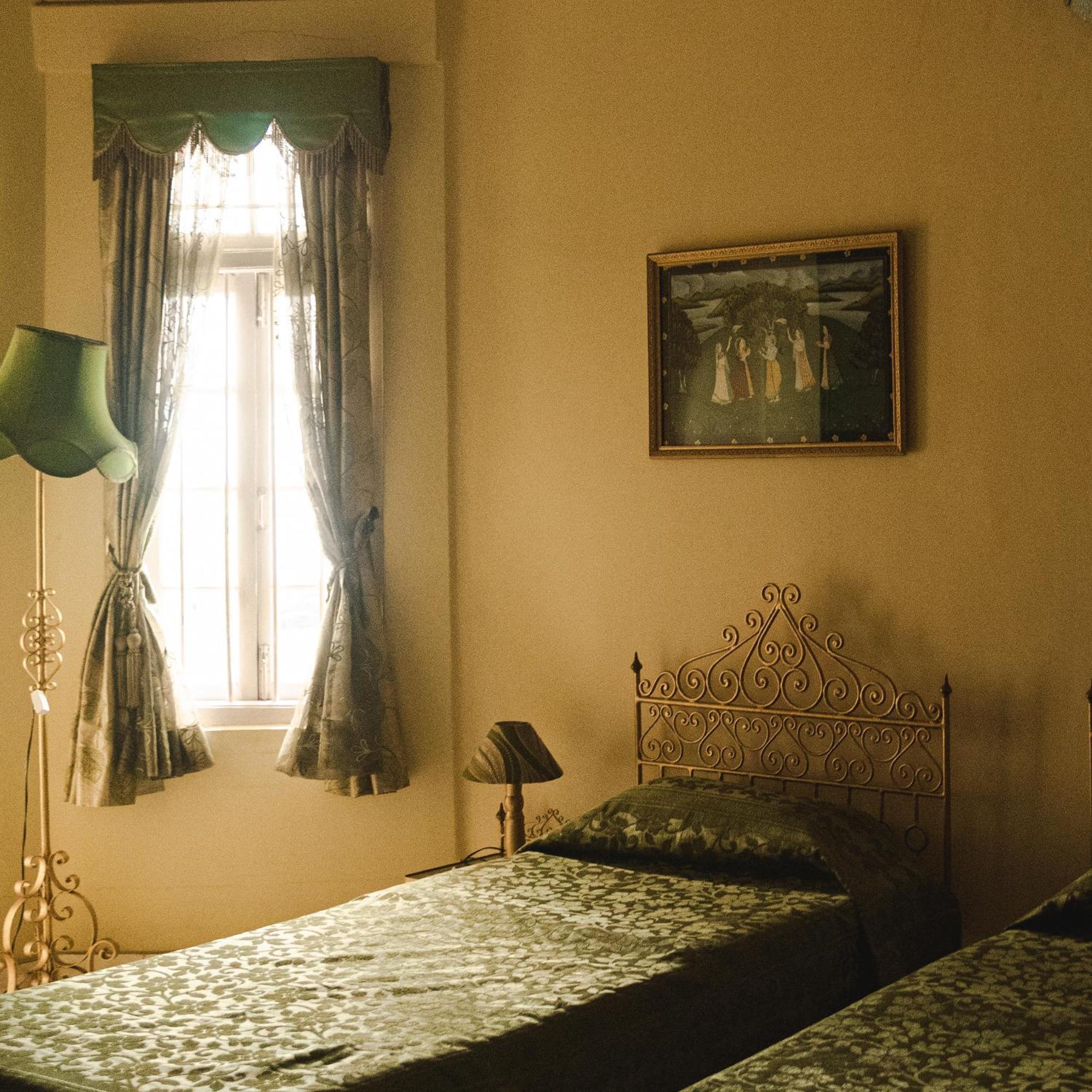 Baruah Bhavan Homestay Guwahati Buitenkant foto