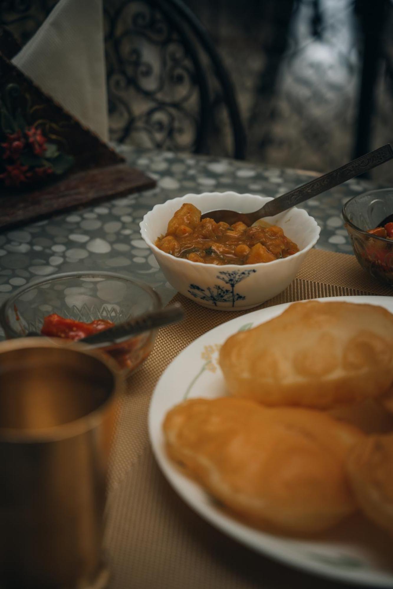 Baruah Bhavan Homestay Guwahati Buitenkant foto