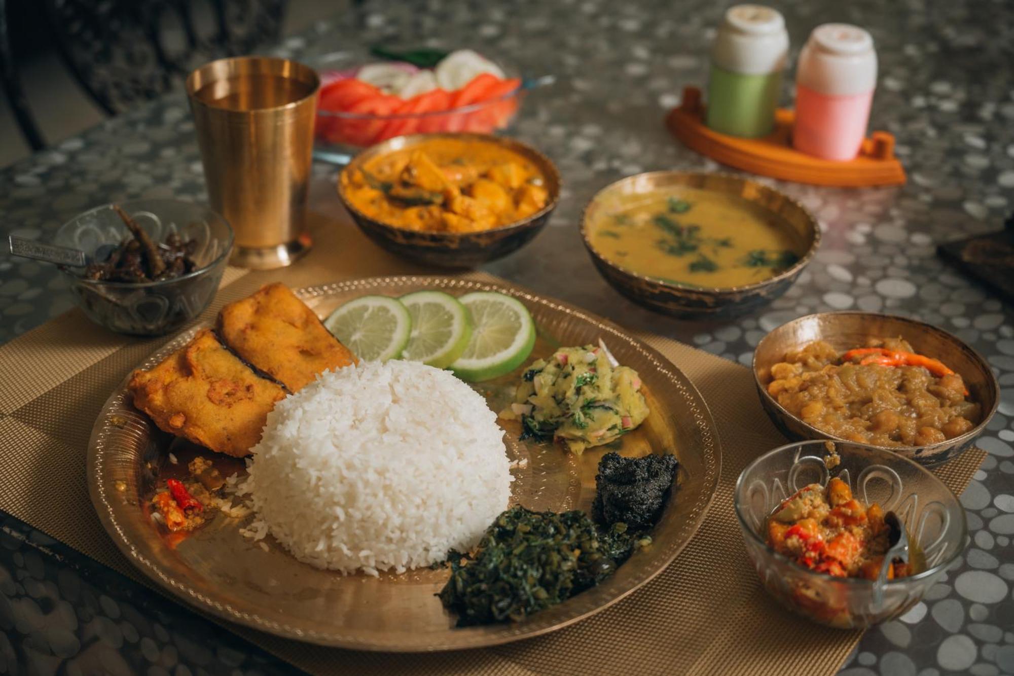 Baruah Bhavan Homestay Guwahati Buitenkant foto